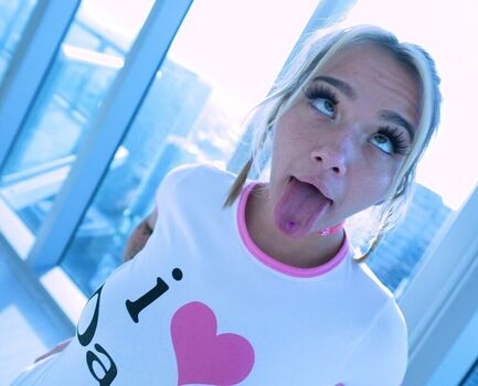 Mia Kay
