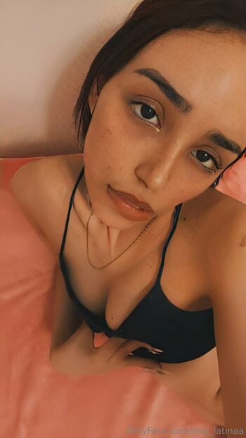 mia_latinaa