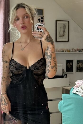 Mia Morgan
