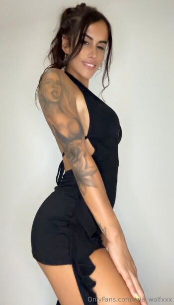mia_wolfxxx