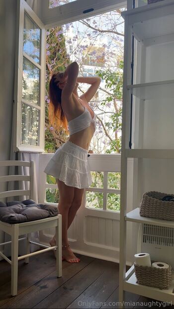 mianaughtygirl