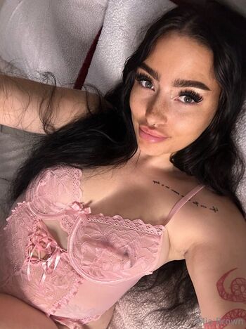 miaxbrown