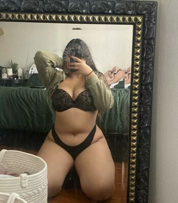 michelle_m23_