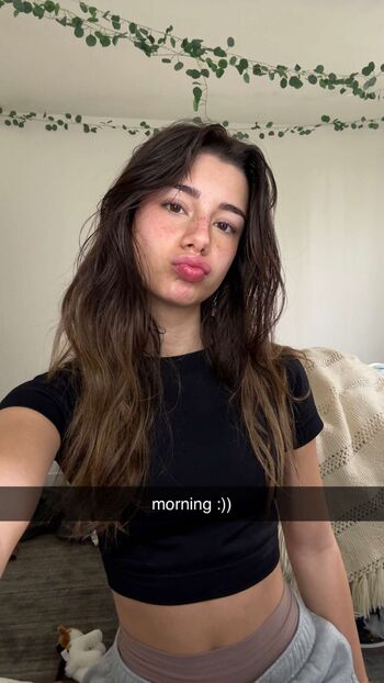Mikayla Campinos