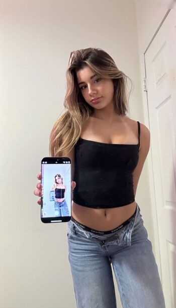Mikayla Campinos