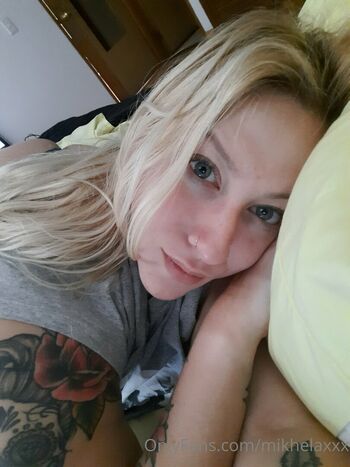 mikhelaxxx
