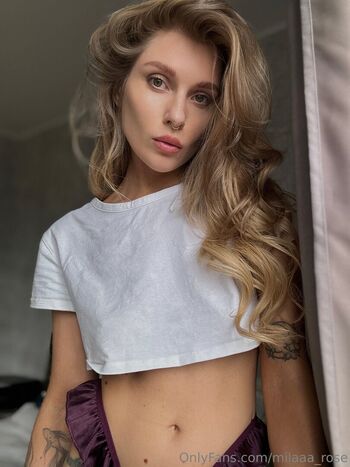 milaaa_rose