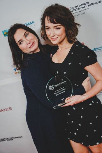Milana Vayntrub