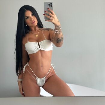Milena Carvalho