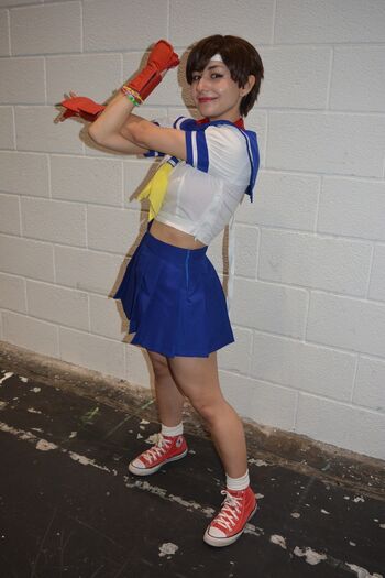 mimidoescosplay