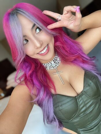 Mina Shirakawa