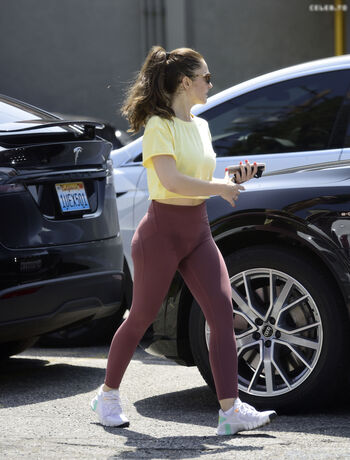 Minka Kelly