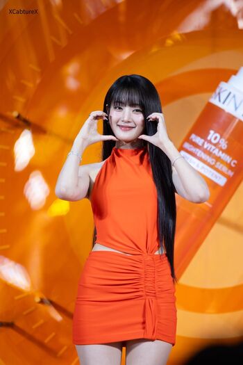 Minnie (Nicha Yontararak - I-dle