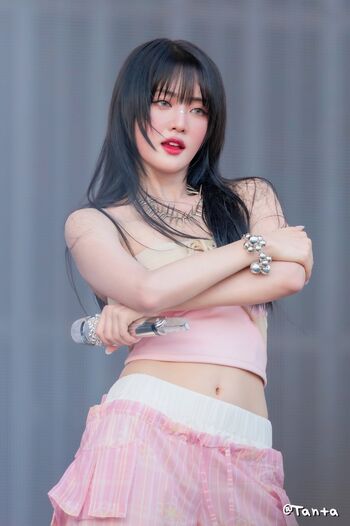 Minnie (Nicha Yontararak - I-dle