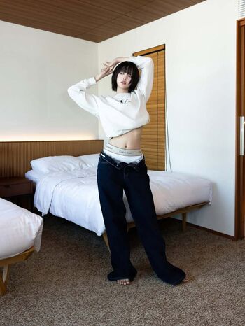 Minnie (Nicha Yontararak - I-dle