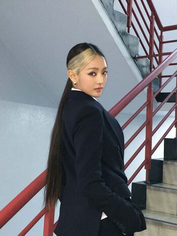 Minnie (Nicha Yontararak - I-dle