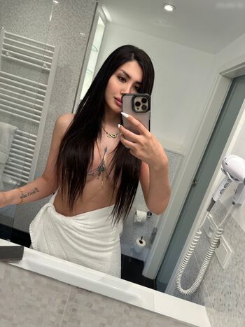 Mira Nouri