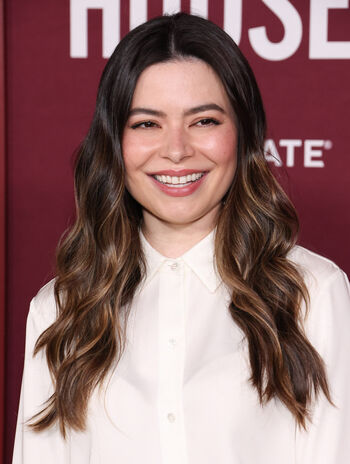 Miranda Cosgrove