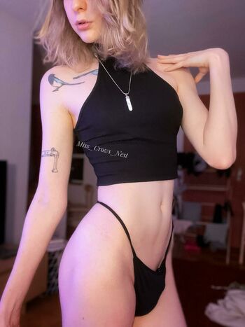Miss_Crows_Nest