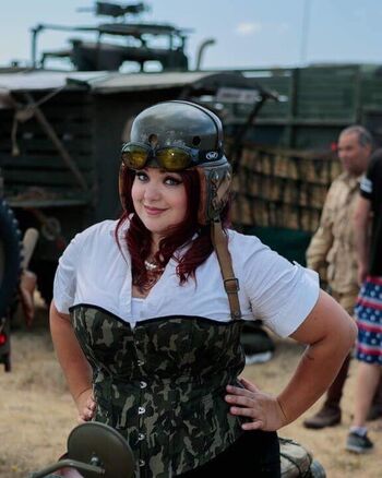 Miss Jolene Darling