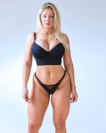 Miss Mia Fit