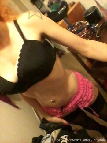 miss_simply_amanda