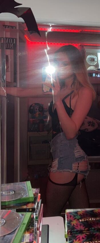 Misslushrose