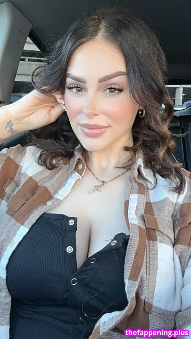 Missnicolee8, Goddessnicole_, Goddessnic