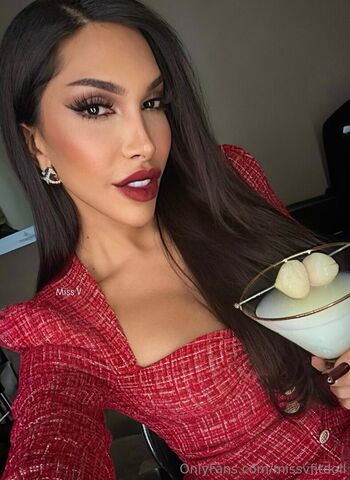 missvfitdoll