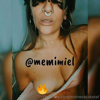 mistressdakotaf