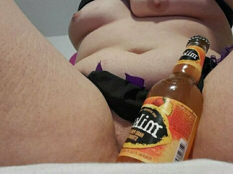 mistresskrissy95