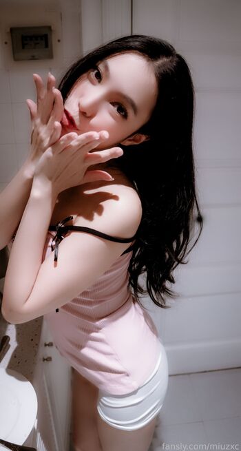 miuzxc