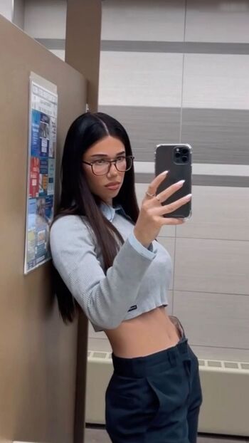 mkvibesss / Maia Kvitashvili