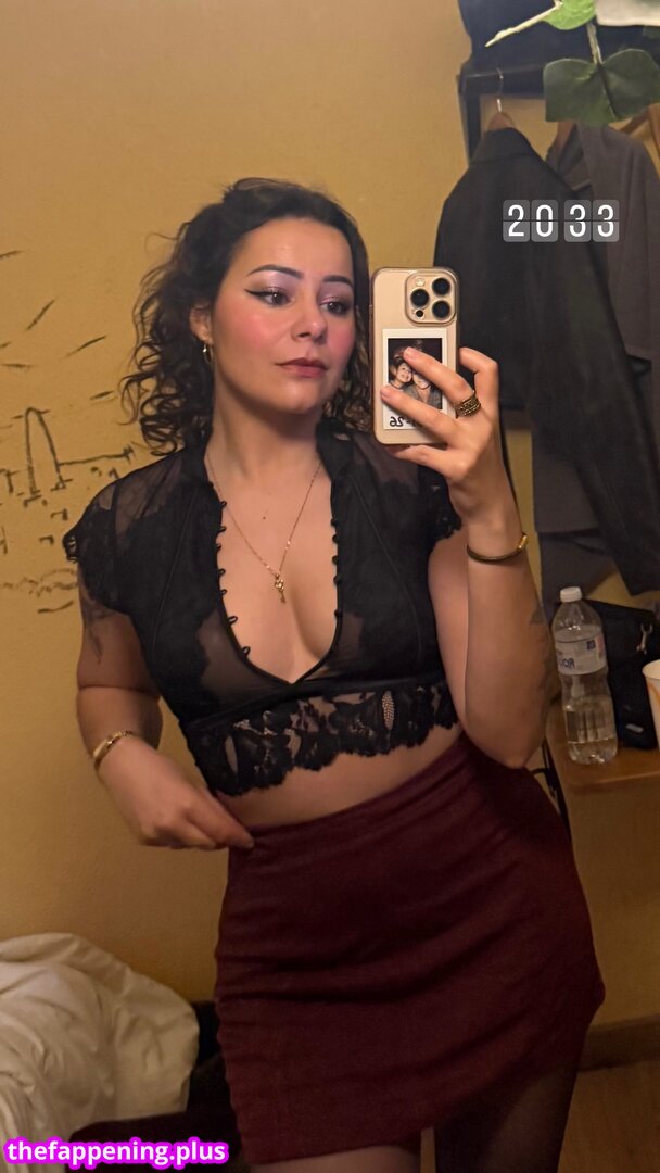 Mme Brtzl / malvinou Foto OnlyFans Desnuda #17