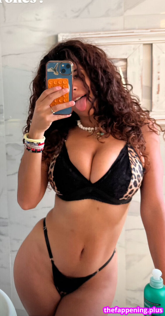 mmmar7 / mmmarok_ Nude OnlyFans Photo #62