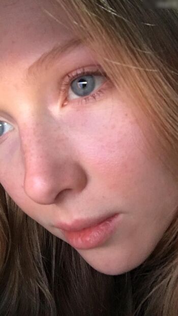 Molly C Quinn