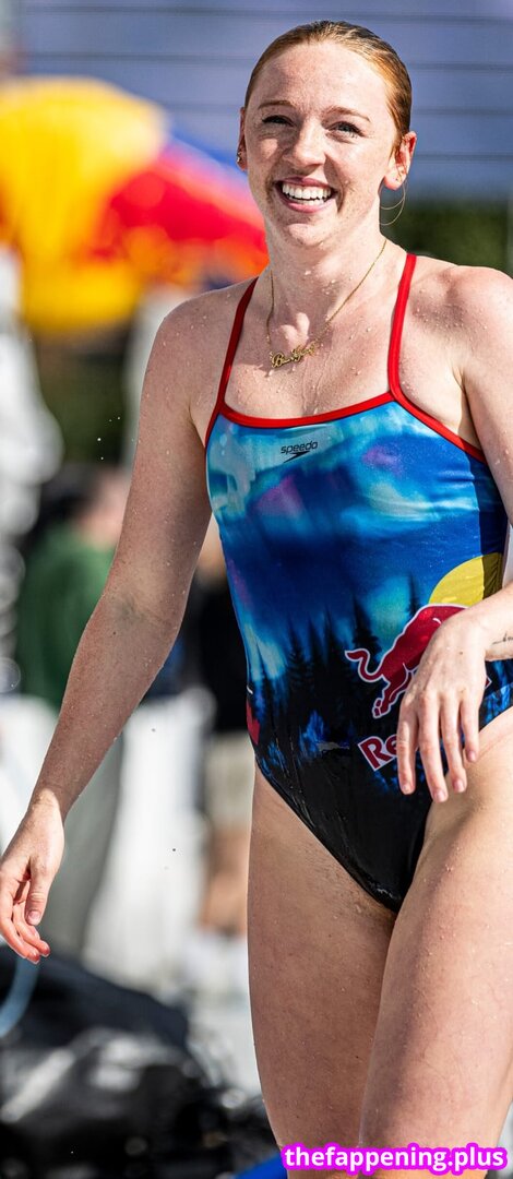 Molly Carlson