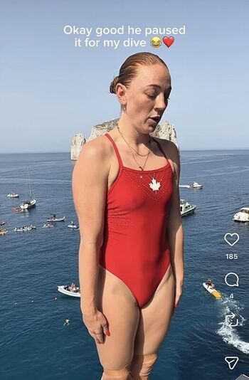 Molly Carlson