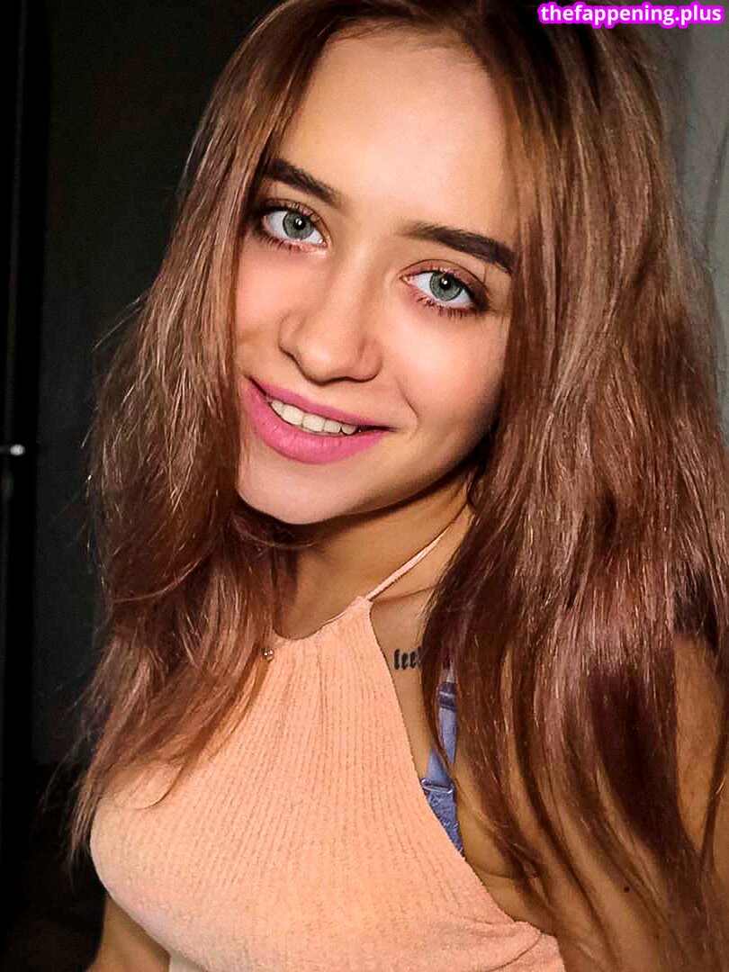Molly Kelt