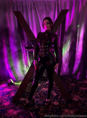 mollymaeve