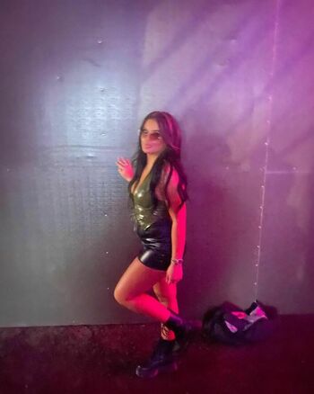 mollymullanx