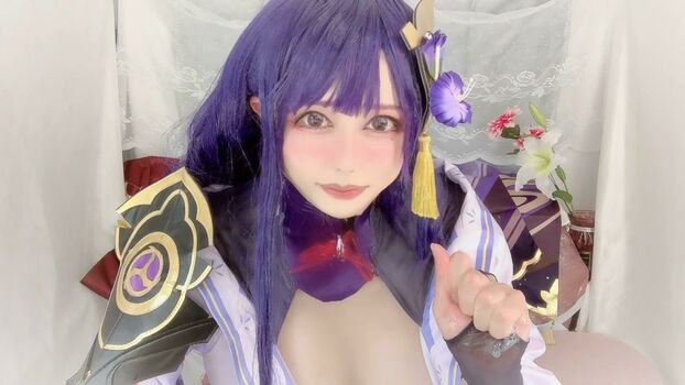 Momo JP Cosplay
