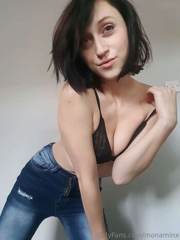 Mona Minx