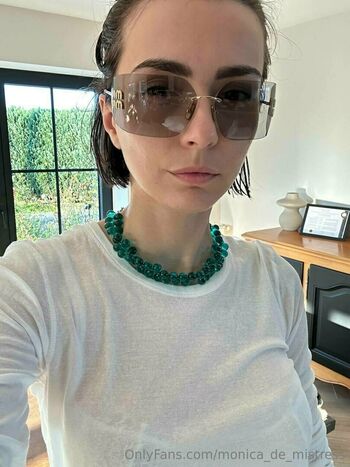 monica_de_mistress