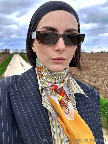 monica_de_mistress