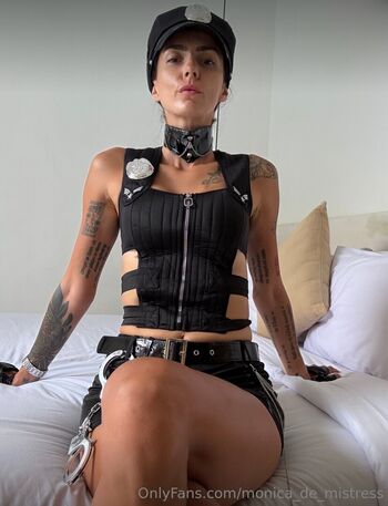 monica_de_mistress