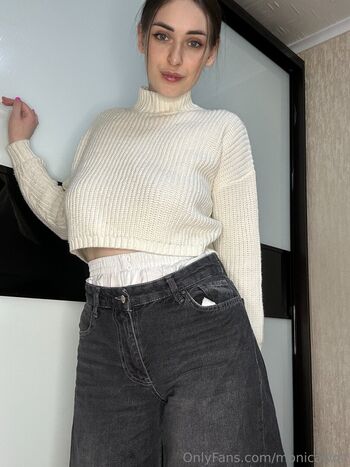 monicawolf