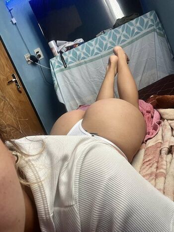 Montse Avalos