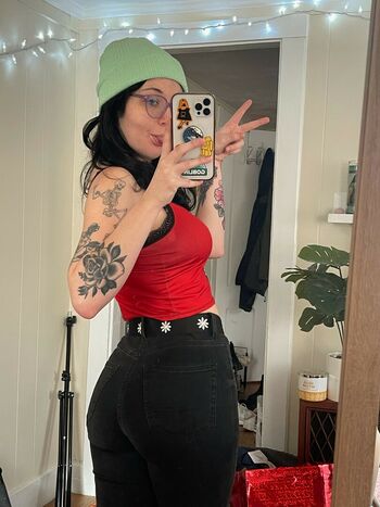 moonbabyx44