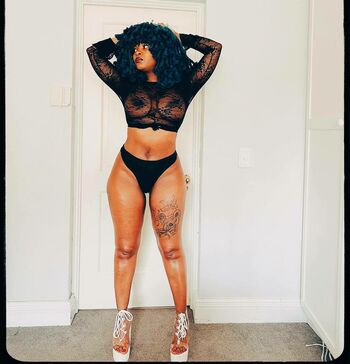 Moonchild Sanelly